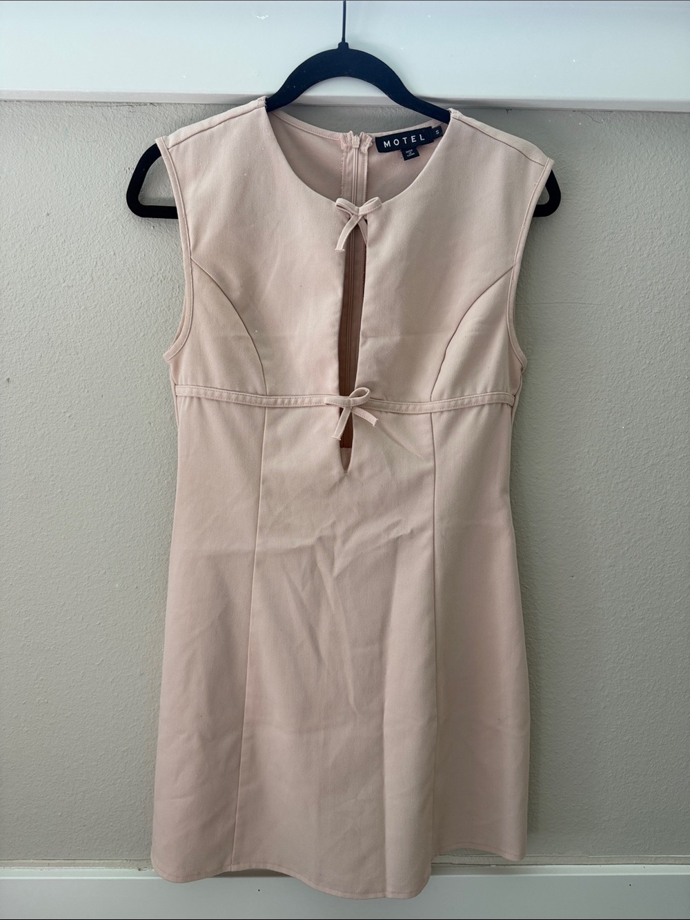 Motel Rocks Blush Tie-Front Mini Dress